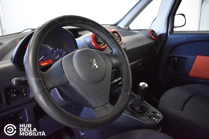 PEUGEOT 1.4 HDi Happy